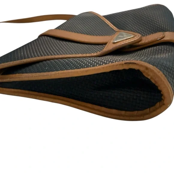 YSL vintage crossbody - Picture 8 of 10